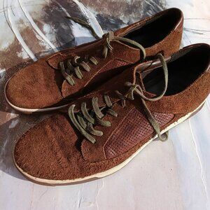 Men's Cole Haan shoe, by Nike Air